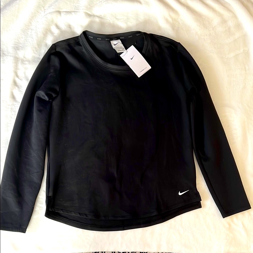 Nike Black Long Sleeve Top Terma Fit size  medium NWT
